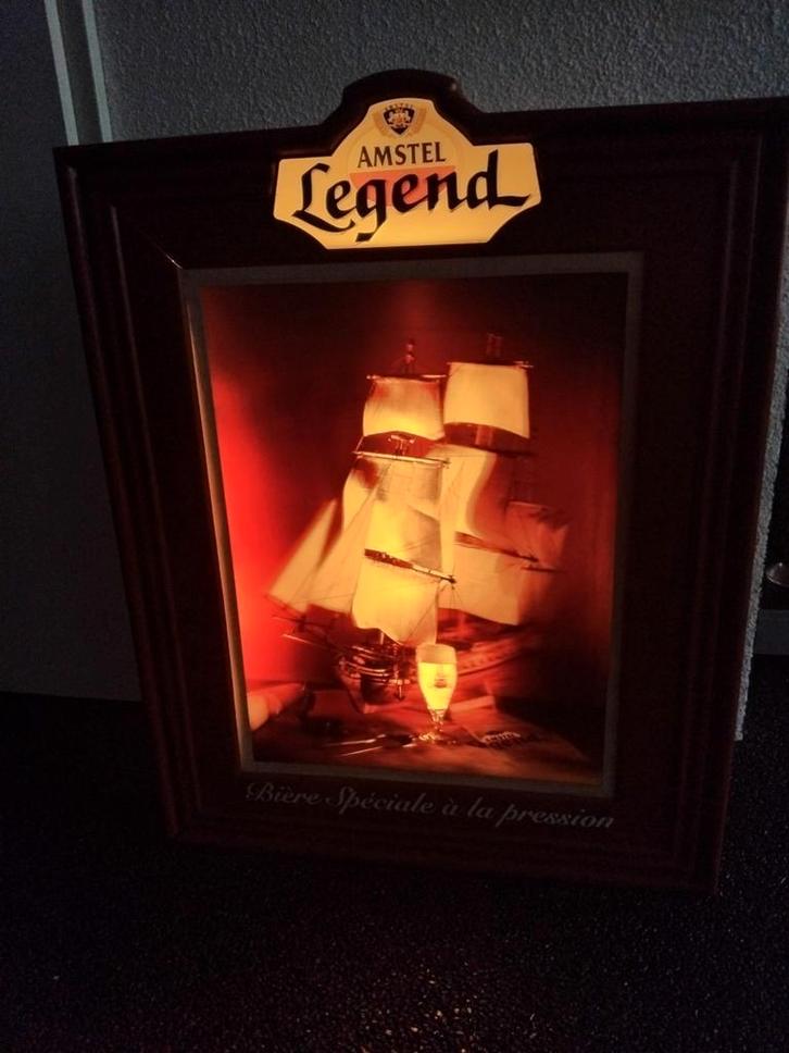 Uit inboedel: 3D Amstel Legend Lichtreklame, perfecte staat, Verzamelen, Biermerken, Zo goed als nieuw, Reclamebord, Plaat of Schild