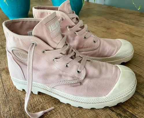 Palladium hoge gympen licht roze 42, Kleding | Dames, Schoenen, Ophalen of Verzenden