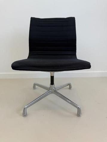 Herman Miller EA105 Side Chair – Zwart Hopsa /Chroom beschikbaar voor biedingen