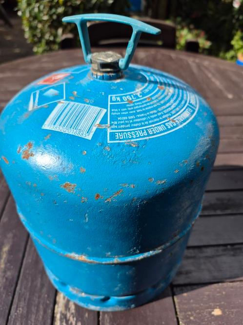 Gasfles Campingaz butaangas 2.75 kg met slangaansluiting, Caravans en Kamperen, Kampeeraccessoires, Gebruikt, Ophalen