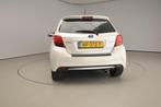 Toyota Yaris 1.5 Hybrid Dynamic | Automaat | Panodak | Camer, Gebruikt, 4 cilinders, Lichtsensor, 1070 kg