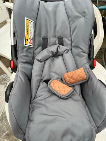 Maxi-Cosi autostoeltje 0-13kg beschikbaar voor biedingen