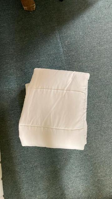 Dekbed safferot ikea 1,40x2,00 beschikbaar voor biedingen