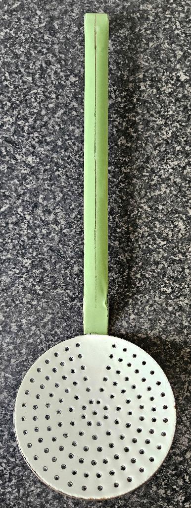Mooie Reseda groene schuimspaan, Antiek en Kunst, Antiek | Emaille, Ophalen of Verzenden