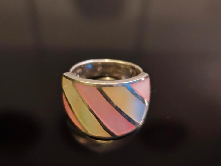 Zilveren (925) uniseks ring met parelmoeren inleg, mt 18, Sieraden, Tassen en Uiterlijk, Ringen, Zo goed als nieuw, Dame of Heer
