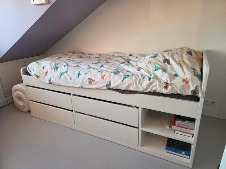 Ikea bed 90x200 met lades en lattenbodem, Kinderen en Baby's, Kinderkamer | Bedden, Gebruikt, 180 cm of meer, 85 tot 100 cm, Lattenbodem