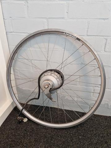 Giant Twist voorwiel met motor 36Volt 28 inch beschikbaar voor biedingen