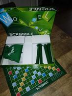 Scrabble, Hobby en Vrije tijd, Gezelschapsspellen | Bordspellen, Ophalen of Verzenden, Zo goed als nieuw
