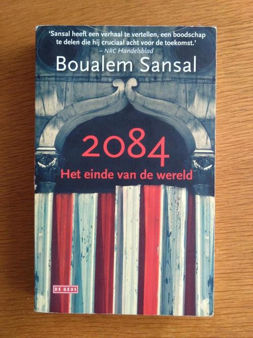 Boualem Sansal - 2084, Boeken, Literatuur, Zo goed als nieuw, Nederland, Ophalen of Verzenden
