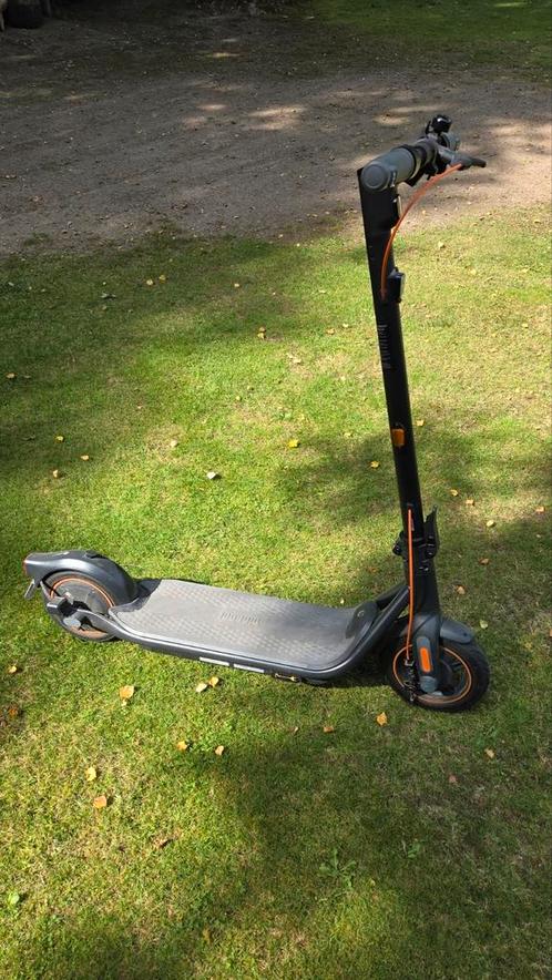 Segway Ninebot F65i, 65km, als nieuw, Fietsen en Brommers, Steps, Zo goed als nieuw, Elektrische step (E-scooter), Ophalen