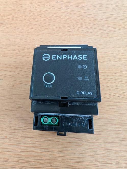 Enphase Q-Relay (1-Fase) - Perfect Werkend, Doe-het-zelf en Verbouw, Elektra en Kabels, Zo goed als nieuw, Overige typen, Ophalen of Verzenden