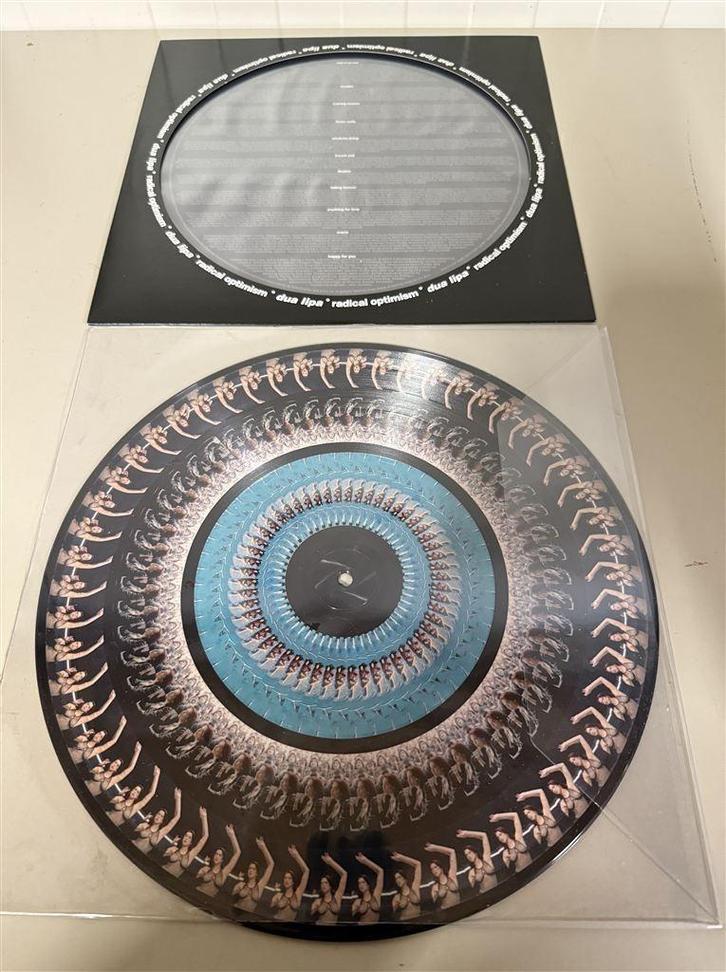 Dua Lipa - Radical Optimism 776/5000 Blood Records Zoetrope, Cd's en Dvd's, Vinyl | Pop, Gebruikt, 1960 tot 1980, 12 inch, Ophalen of Verzenden