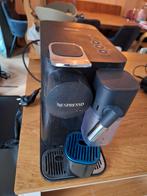 DeLonghi Nespresso Latissima One, Witgoed en Apparatuur, Koffiezetapparaten, Ophalen, Zo goed als nieuw, Koffiemachine
