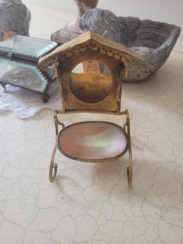 Antieke Franse zakhorloge houder beschikbaar voor biedingen