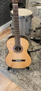 Martinez MFG-RS flamenco guitar with travel case, Muziek en Instrumenten, Klassieke of Spaanse gitaar, Zo goed als nieuw, Met koffer