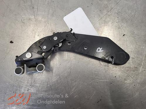 Schuifdeurrol rechts van een Mercedes V-Klasse (9744), Auto-onderdelen, Carrosserie en Plaatwerk, Mercedes-Benz, Gebruikt, 3 maanden garantie