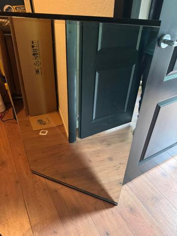 Spiegel voor bijv boven wastafel 75x110 beschikbaar voor biedingen