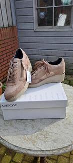 Geox D Ilde sneaker maat 40 donker beige brons mocha, Nieuw, Beige, Ophalen of Verzenden, Geox