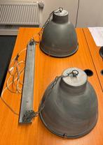 INDUSTRIELE BETON LOOK HANGLAMPEN, Ophalen, Zo goed als nieuw, Metaal, Minder dan 50 cm