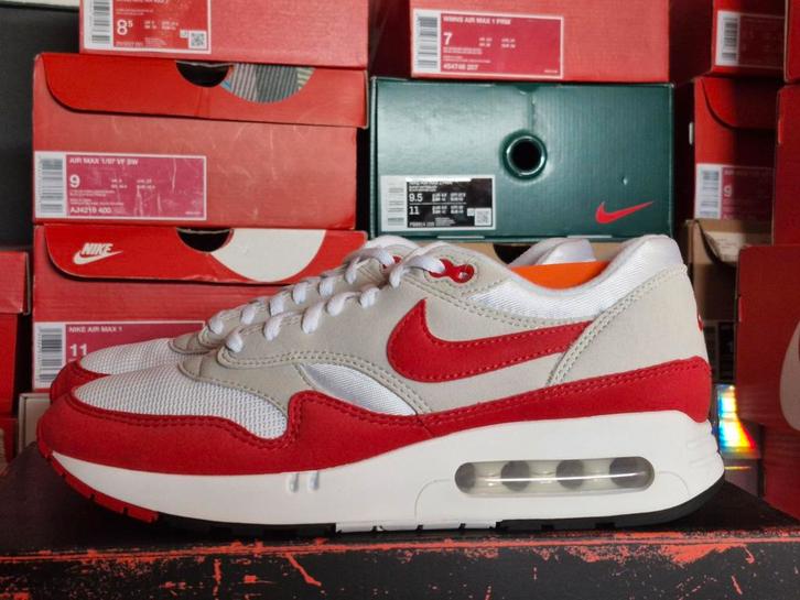 Nike Air Max 1 University Red Big Bubble
- us 7.5 eur 40.5, Kleding | Heren, Schoenen, Nieuw, Sneakers of Gympen, Overige kleuren