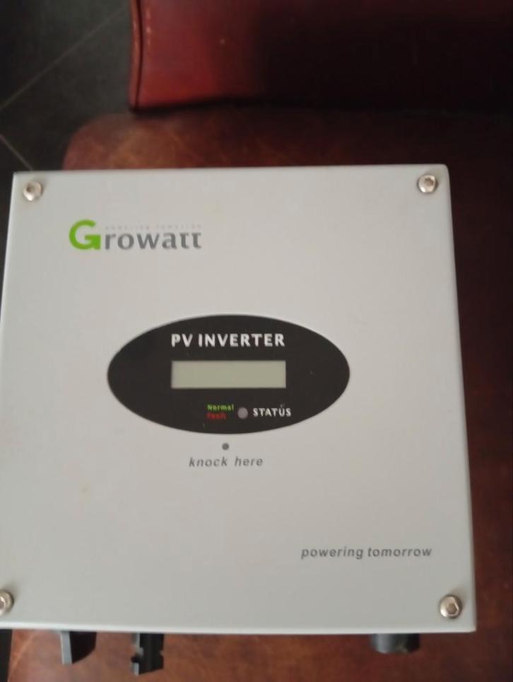 Growatt 2000-S PV Omvormer, Hobby en Vrije tijd, Elektronica-componenten, Gebruikt, Ophalen of Verzenden