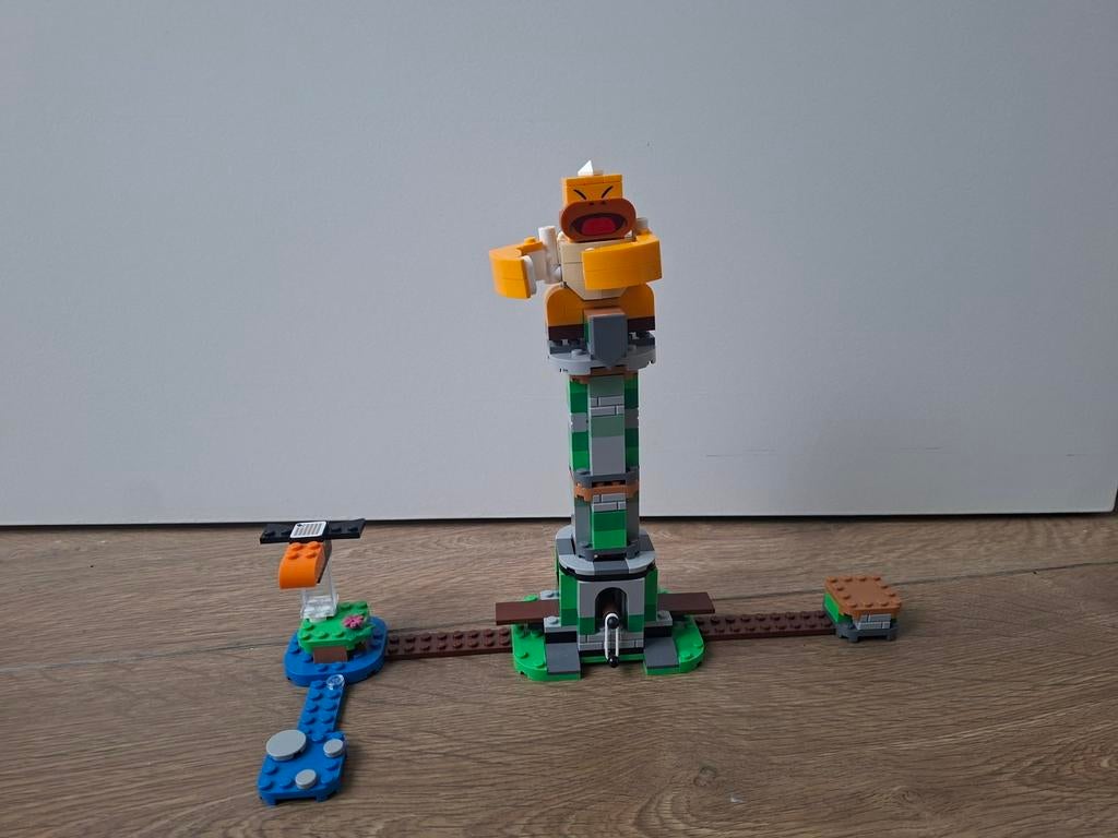 Lego mario setnummer 71388: Sumo Bro-toren, Kinderen en Baby's, Speelgoed | Duplo en Lego, Ophalen of Verzenden, Gebruikt, Complete set