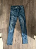 Mooie blauwe spijkerbroek, Kinderen en Baby's, Kinderkleding | Maat 158, Ophalen of Verzenden, Zo goed als nieuw