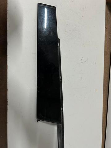 Sierlijst B stijl Audi a3 8v sedan rechts 8V5837902 beschikbaar voor biedingen