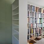 2 x BILLY Boekenkasten met verhogingsdeel, wit, 80x40x237 cm, 50 tot 100 cm, 25 tot 50 cm, Met plank(en), Zo goed als nieuw