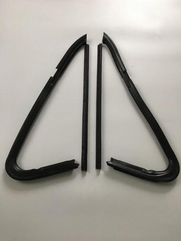 Te koop Driehoek raamrubber set chevrolet c10 k10 k5 blazer beschikbaar voor biedingen