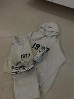 Essentials trainingspak nu op voorraad!!, Kleding | Dames, Ophalen of Verzenden, Zo goed als nieuw, Maat 38/40 (M), Zwart