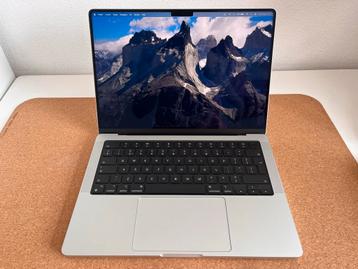 Splinternieuwe MacBook Pro M4 14,2" zilver beschikbaar voor biedingen