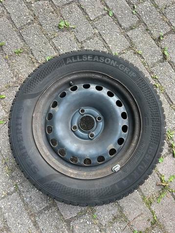 Banden 165 70 R 14 beschikbaar voor biedingen
