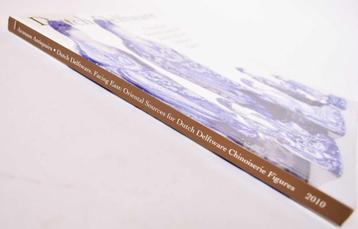 Kunstboek: Dutch Delftware - Facing East beschikbaar voor biedingen