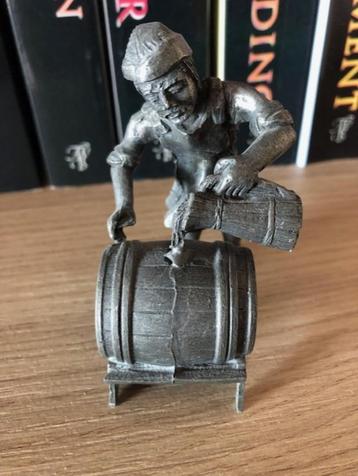 2 Tin figuurtjes beschikbaar voor biedingen