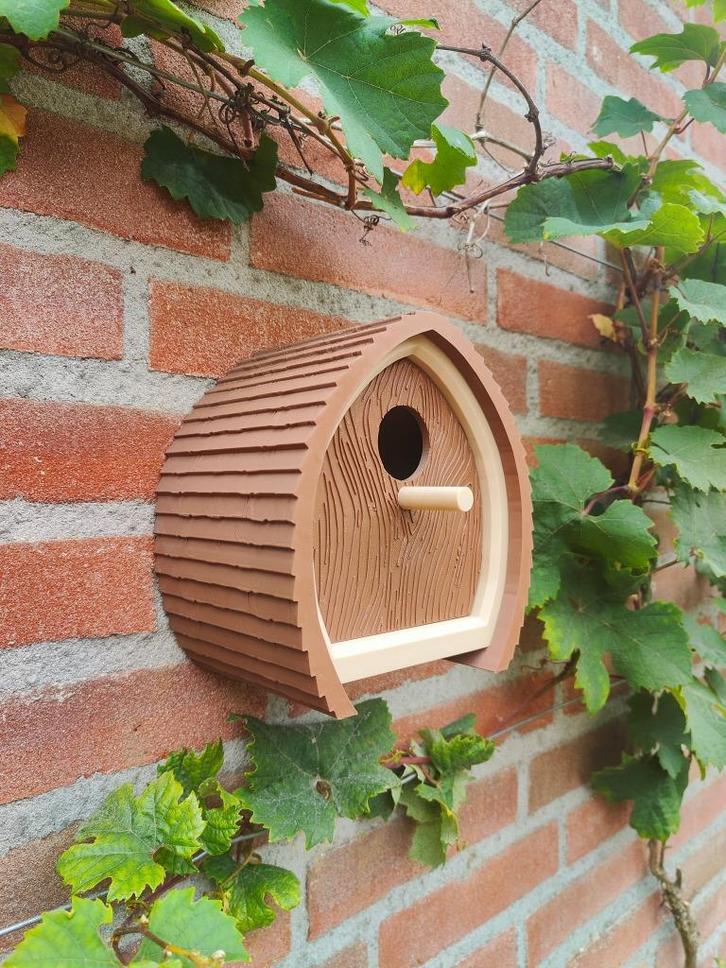 Kunststof vogelhuisje Bruin/Bone white, Tuin en Terras, Vogelhuisjes en Vogelbaden, Nieuw, Verzenden