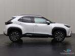 Toyota Yaris Cross 1.5 Hybrid 130 VVT-i Teamplayer, Auto's, Wit, 1490 cc, Bedrijf, Nieuw