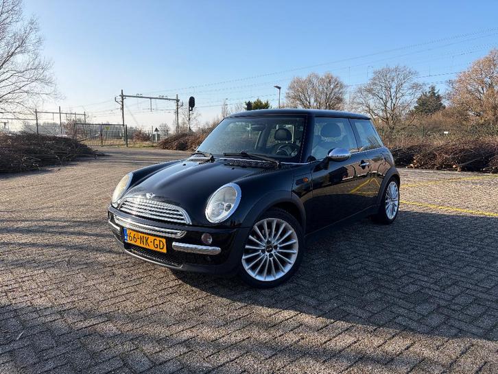 MINI One *2E EIGENAAR* APK 12/26, Auto's, Mini, Particulier, One, Airbags, Bluetooth, Cruise Control, Elektrische buitenspiegels