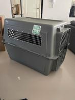 Petmate Sky Kennel – IATA 48 in. lang (ca. 122 x 81 x 89 cm), Dieren en Toebehoren, Ophalen, Zo goed als nieuw