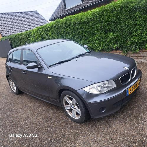 BMW 1-Serie 2.0 118D 2005 Grijs, Auto's, BMW, Particulier, 1-Serie, ABS, Airbags, Airconditioning, Boordcomputer, Centrale vergrendeling
