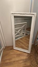 Mooie wit houten spiegel, 120 hoog, 60 breed., Huis en Inrichting, Woonaccessoires | Spiegels, Ophalen, Zo goed als nieuw, Rechthoekig
