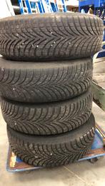 Winterbanden op stalen velgen M+S 195/65/r15, Auto-onderdelen, Banden en Velgen, 15 inch, Banden en Velgen, 195 mm, Winterbanden