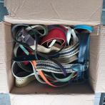 Doos met 30 riemen (nieuw), Kleding | Dames, Riemen en Ceinturen, Ophalen of Verzenden, Nieuw, Overige kleuren, 100 cm of meer