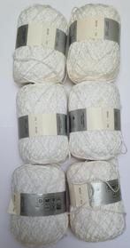 10 bolletjes wit + 1 bol blauw, Ophalen, Nieuw, Breien of Haken, Wol of Garen