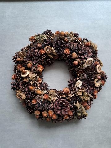 Prachtige Herfstkrans beschikbaar voor biedingen