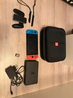 Nintendo switch OLED+Mariokart 8 deluxe+ meeneem hoes, Spelcomputers en Games, Met games, Zo goed als nieuw, Met 1 controller