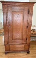 Antieke Duitse eikenhouten broodkast uit 1840, Ophalen