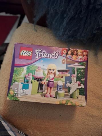 LEGO Friends, Technic & Marvel sets! beschikbaar voor biedingen