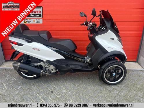 Piaggio 500 LT MP3 Sport ABS Met Akrapovic demper!, Motoren, Motoren | Piaggio, Bedrijf, Scooter, 12 t/m 35 kW