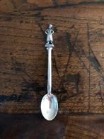 Mooi verzilverd lepeltje met "Man in klederdracht", Ophalen of Verzenden